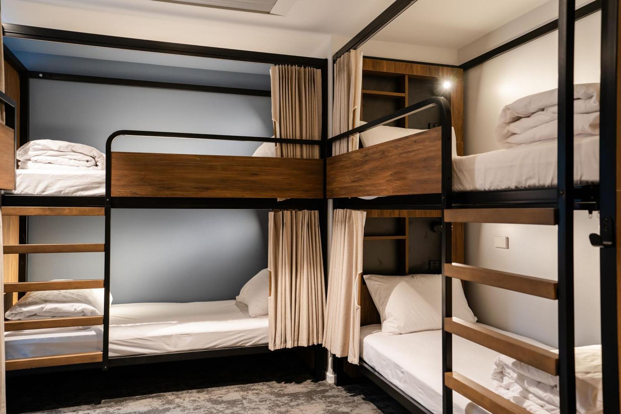 Haka House Rotorua Pansiyon Dış mekan fotoğraf A capsule hotel in Tokyo
